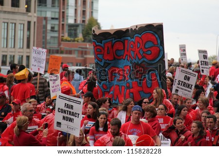 CHICAGO, UNITED STATED - SEPT 13 2012: Teachers on strike and protesting in downtown Chicago, September 13, 2012.