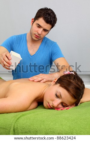 Massage with hot wax