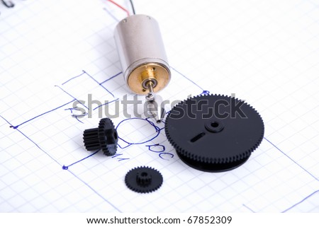 Electrical motor and gears over schematic