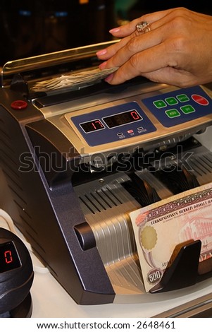 The machine for calculation of money