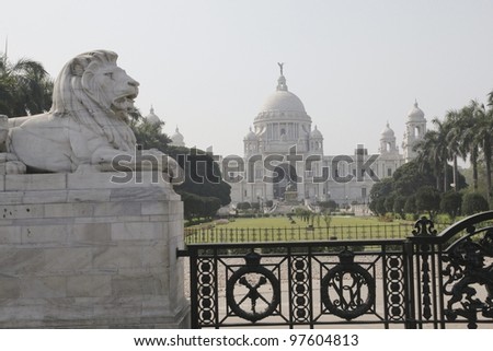 VICTORIA MEMORIAL: The one of  India memorial greatest building Kolkata India.
