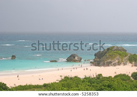 Pink sand beaches on the coast of Bermuda
