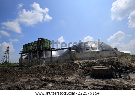biogas plant agriculture new energy renewable  , Bio gas plant in a rape field