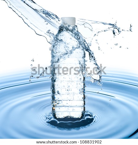 Water bottle and water splash on water ripple