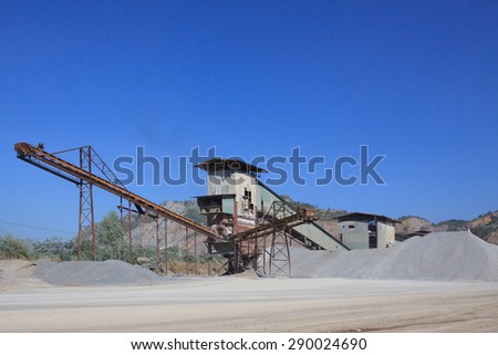 rock crusher machine industry chain moving to logistic gravel use for construction material and pollution of heavy industry