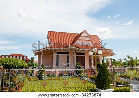 House red roof garden