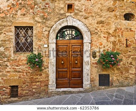 Old house door, Pienza, Tuscany, Italy