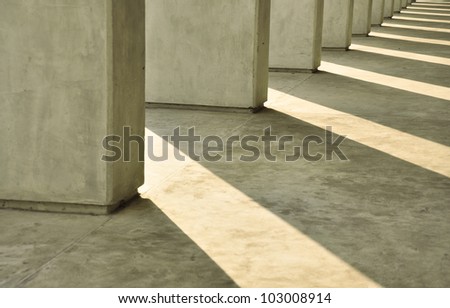 Rays and Shadow , Shadow of Column