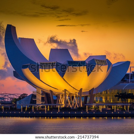 SINGAPORE - AUG 31: Architecture of Art Science Museum at Morning on August 31, 2014 in Singapore. It is one of the attractions at Marina Bay Sands. It has a total area of 6,000 square meters.