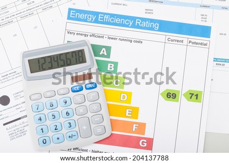 Calculator with utility bill and energy efficiency chart