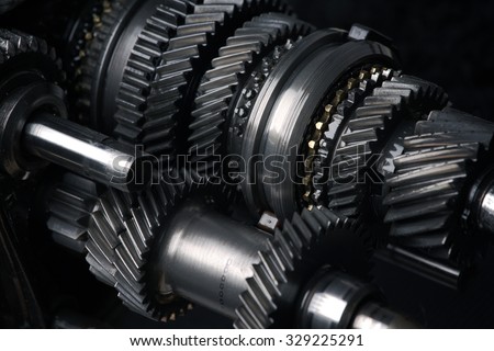 Automotive transmission gearbox