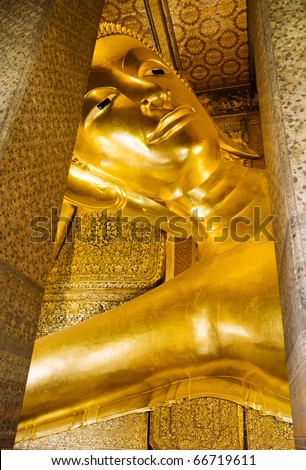Reclining Buddha in Wat Pho Bangkok, Thailand