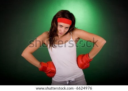 Boxing woman prepare for match.