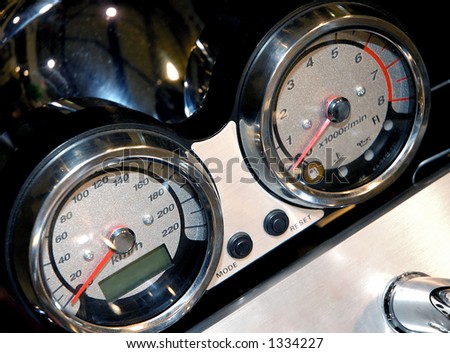 Bike speedometer and rpm meter close-up