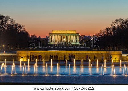 Abraham Lincoln Memorial and World War II Memorial at night - Washington DC, United States