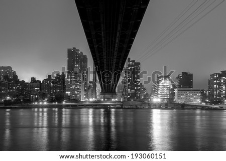 Queen Bridge and New York skyline in black and white