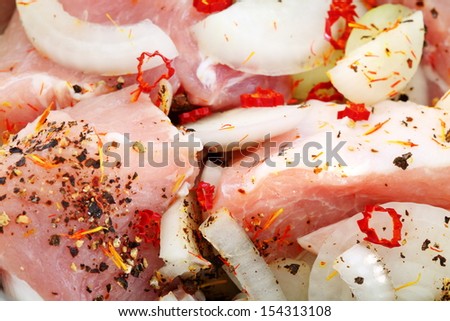 Large pieces of meat in the marinade.