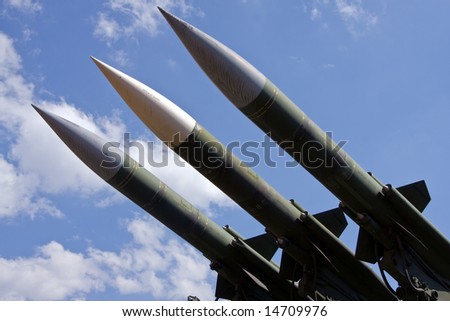 ما هي عوامل مصر في اسقاط F15 ,F16 الاسرائيلية - صفحة 3 Stock-photo-soviet-antiaircraft-missile-m-14709976