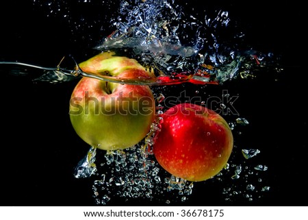 Apples Falling