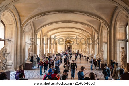 PARIS, FRANCE - APRIL 14 2013: Inside the Louvre Museum, Seine Louvre hall. The museum is one of the world\'s largest museums and a historic monument. A central landmark of Paris