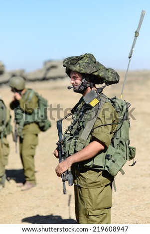 Gaza Strip/Israel -July 11th - Israeli recon soldier getting ready for patrol in July 11th 2014 in the fields around Gaza Strip during Israel -Hamas fighting