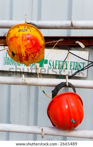 construction yard helmets