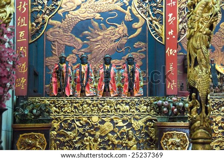 chinese temple altar