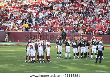 Fedex Field, Washington DC - October 19: Washington Redskins defeating Cleveland Browns 14-11 during a football game on October 19, 2008