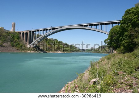 Rainbow Bridge connecting US and Canada at Niagara Falls