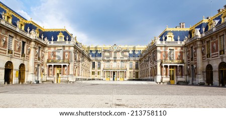 Outside view of Famous palace Versailles. The Palace Versailles was a royal chateau. It was added to the UNESCO list of World Heritage Sites. Paris, France