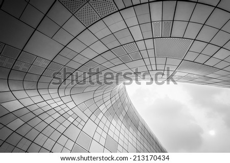SEOUL, SOUTH KOREA - AUGUST 25: Modern architecture at the Dongdaemun Design Plaza, designed by the famous architect Zaha Hadid. Photo taken August 25, 2014 in Seoul, South Korea.