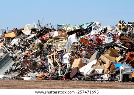 Outdoor Landfill/Scrapyard (landfill, junkyard)