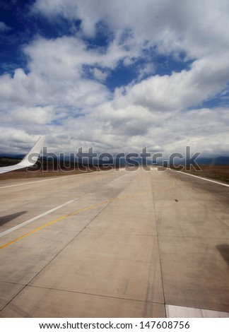 Airplane Runaway with blue sky,Dali ,China
