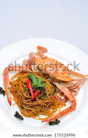 Seafood pasta linguine with fresh crab