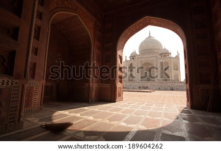 Taj Mahal The 7 Wonders of the World Agra India Taj Mahal The 7 Wonders of the World Agra India