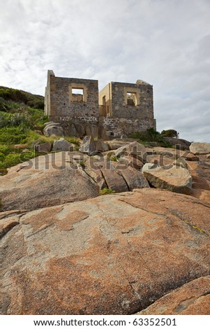 The old lighthouse keeper\'s house at King Point in Albany, Western Australia.