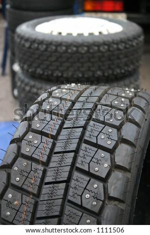 Rally racing snow tires