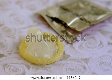 A condom with it\'s package