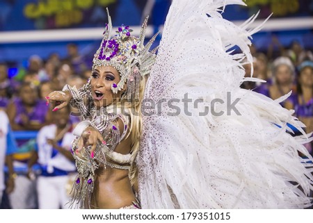 RIO DE JANEIRO, RJ /BRAZIL - MARCH 01:  parade of samba schools Uniao Parque Curicica, access group in Carnival 2014 on march 01, 2014 in Rio de Janeiro.