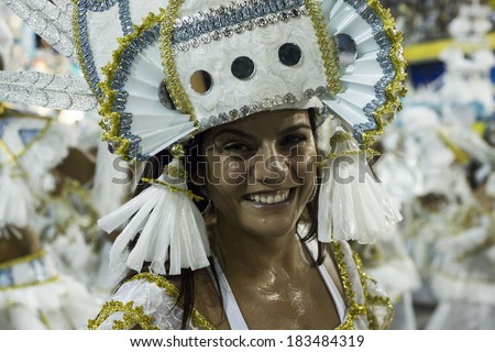 RIO DE JANEIRO, RJ /BRAZIL - FEBRUARY 28:  parade of samba schools Paraiso do Tuiuti, access group in Carnival 2014 on february 28, 2014 in Rio de Janeiro.