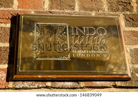 LONDON, ENGLAND - JULY 19: Brass plaque on the private Lindo Wing of St Mary\'s Hospital, Paddington on July 19 2013.  The Duchess of Cambridge is due to give birth to a future monarch here.