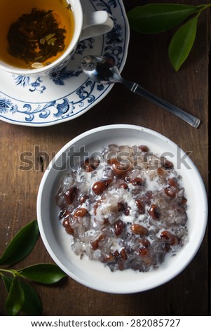 Traditional dessert of asian, Khmer : Sticky rice and Beans in Coconut Cream