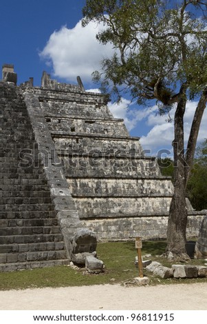 The Ossario, the High Priest\'s Temple at the Maya archaeological site of Chichen Itza in Yucatan, Mexico