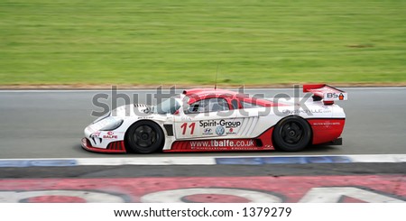 A Saleen S7-R on a race track (Balfe Motorsport - Balfe/Derbyshire/Cunningham)
