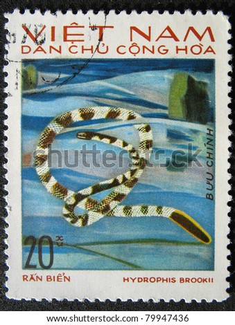 VIETNAM - CIRCA 1983: A stamp printed in Vietnam shows animal reptile snake, circa 1983