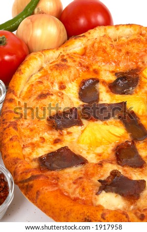 pizza hawaii close up