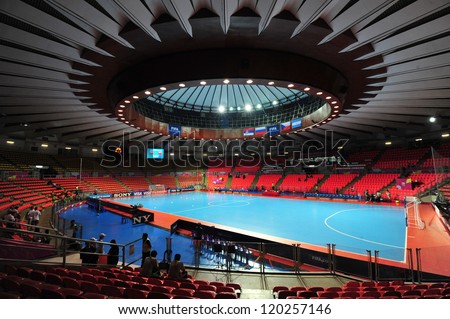 BANGKOK, THAILAND - NOV 12 :Indoor Stadium Huamark, FIFA Futsal World Cup between Russia and Czech Republic at Indoor Stadium Huamark on November 12, 2012 in Bangkok, Thailand.