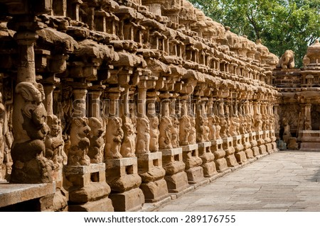 Kanchipuram, India, Kailasanathar Temple, inner side of Outer Wall.