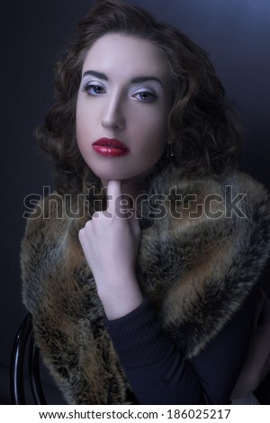 Retro woman. Romantic portrait of young woman in classical style.