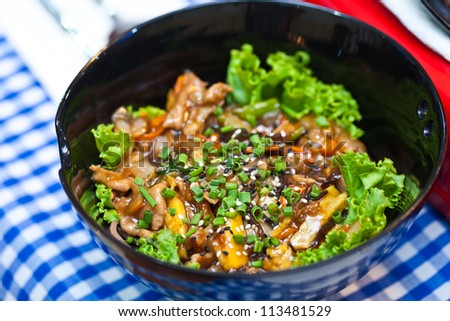 Korean cuisine, kimchi ramen hot noodles